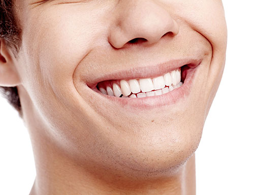 What’s the difference between dental bridges and partial dentures?